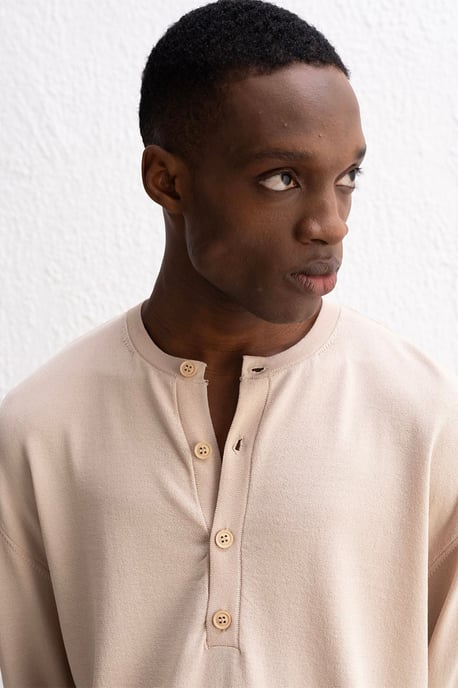 Comfort Fit Langarmshirt mit Knopfkrause - Image 5