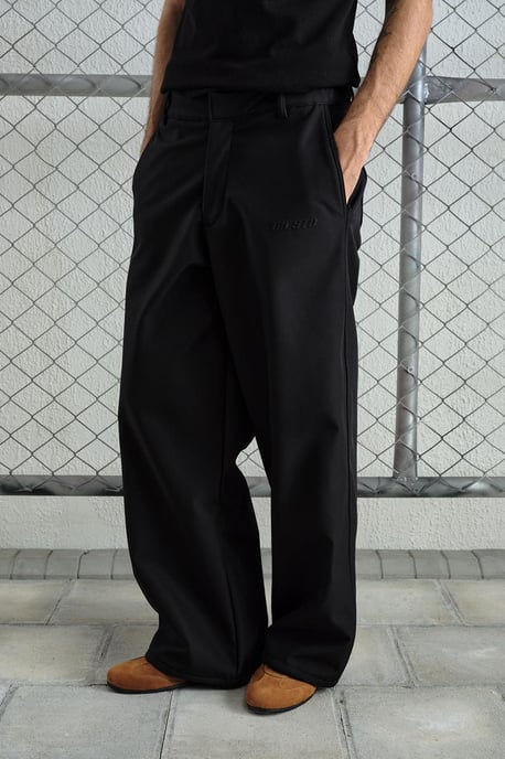 Bequeme Weite Beinhose mit Tasche - Image 4
