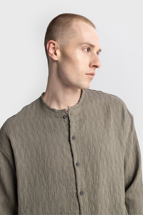 Giesto Texturiertes Langarmshirt mit Rundhalsausschnitt - Khaki - Image 2