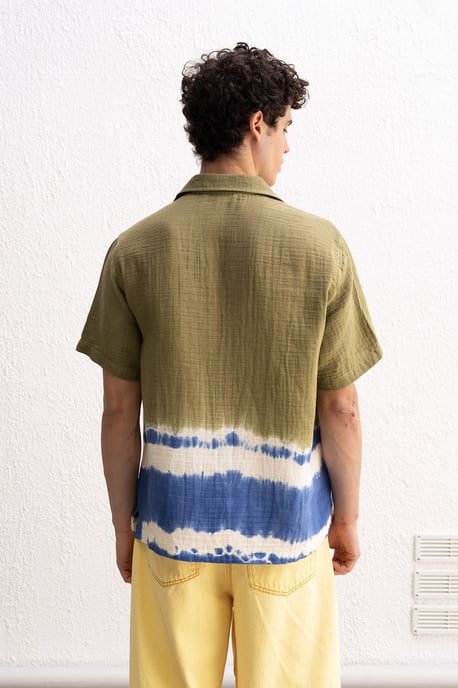 T-Shirt mit kurzen Ärmeln in Batik-Optik - Image 5