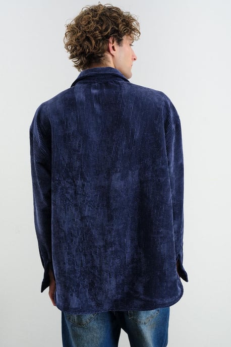 Übergroßes Samtshirt - Image 4
