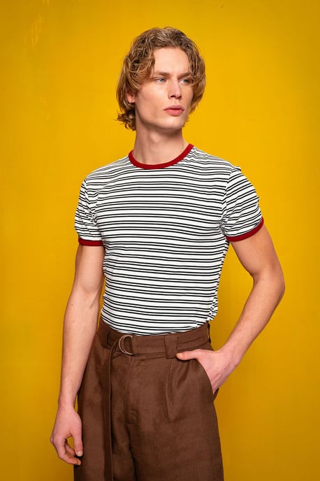 Slim Fit Gestreiftes Rundhals-T-Shirt - Image 1