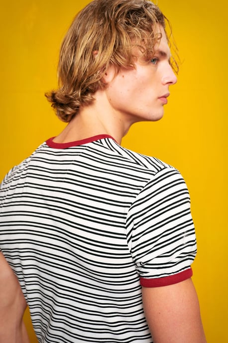 Slim Fit Gestreiftes Rundhals-T-Shirt - Image 5