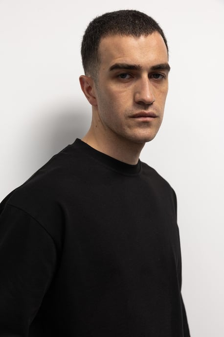 Comfort Fit Langarm Crew Neck T-Shirt - Image 2