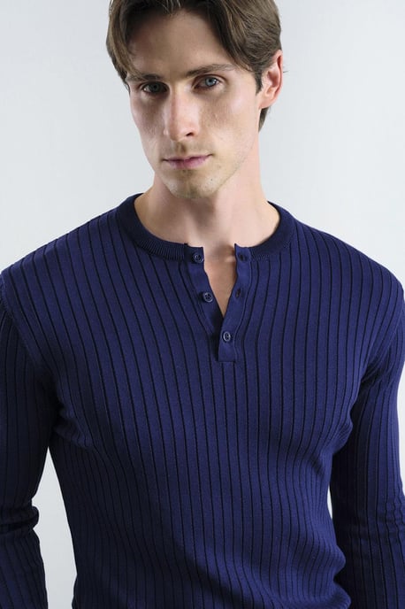 Slim Fit Button-Kragen Langarm-T-Shirt - Image 3
