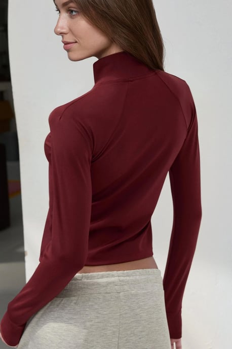 Figurbetontes Strick-Turtleneck Aktivoberteil - Image 3