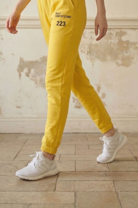 Hüfthohe bedruckte Baumwoll-Lycra-Jogginghosen - Image 5