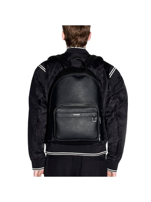 Armani Exchange Herren-Rucksack mit charakteristischer Silhouette - Image 2