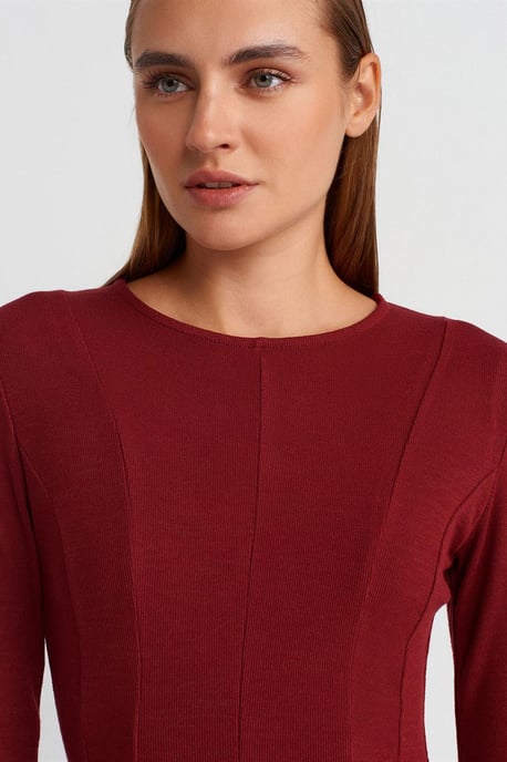 Taillierte strukturierte Strick-Peplum-Bluse - Image 3
