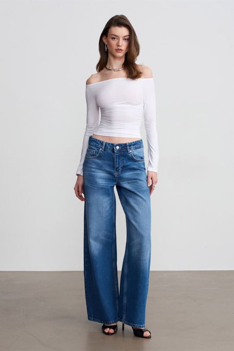 Schulterfreie Slim Fit Strickbluse - Image 4