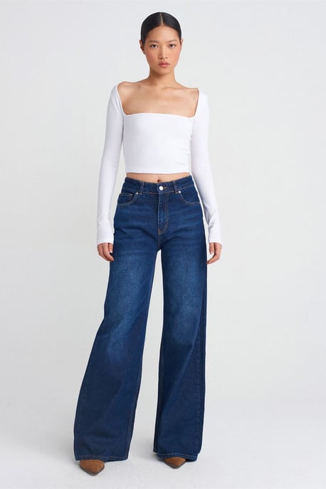 Damen-gekürzte Bluse mit ausgeschnittenem quadratischen Ausschnitt - Image 3