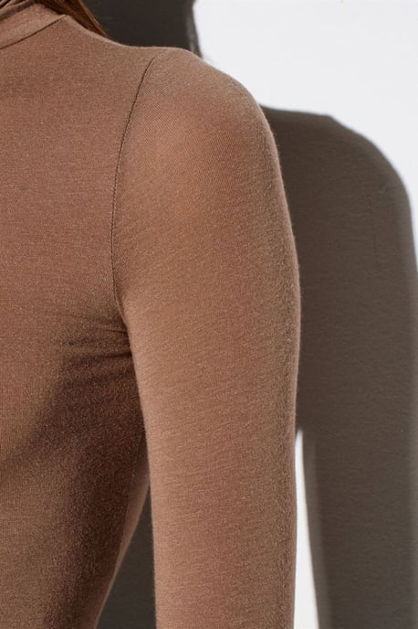 Schlanke Passform Rollkragen-Jersey-Bluse - Image 4