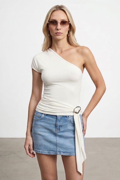 Slim Fit Carmenbluse aus Jersey mit Bindeband-Detail - Image 1
