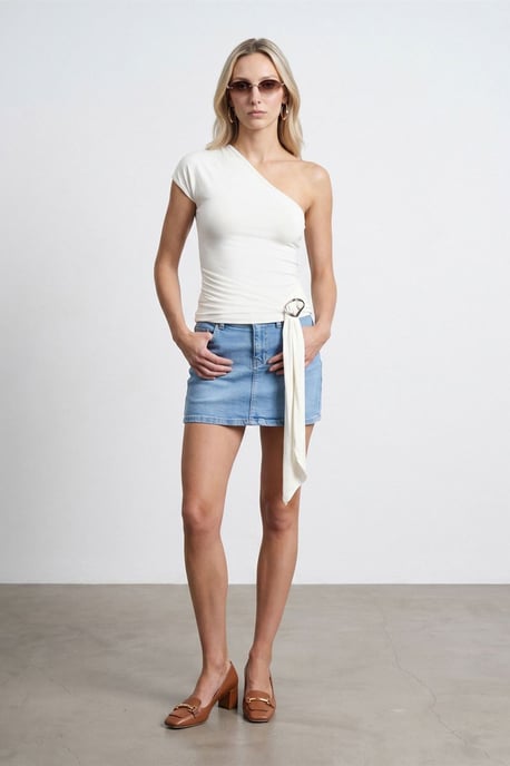 Slim Fit Carmenbluse aus Jersey mit Bindeband-Detail - Image 4