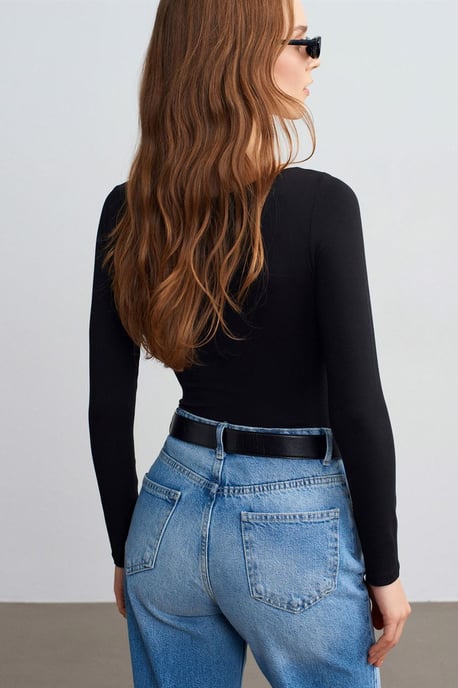Slim Fit Bootshirt-Bodysuit - Image 2