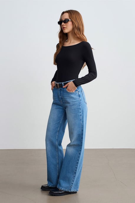 Slim Fit Bootshirt-Bodysuit - Image 4