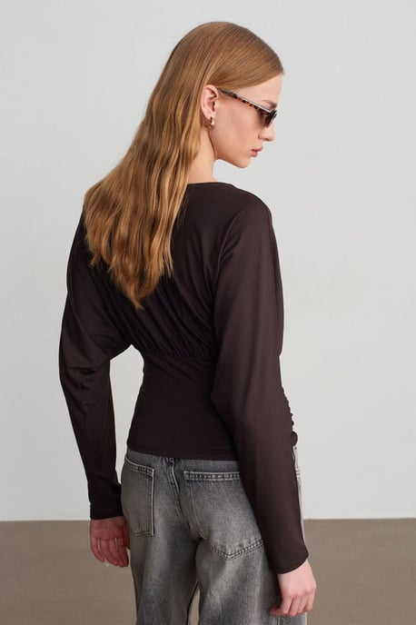 Schlanke Passform V-Ausschnitt Wickelbluse - Image 2