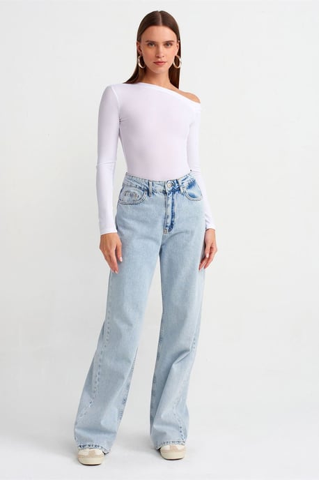 Schlankes Fit Asymmetrisch Ausgeschnittene Bluse - Image 3