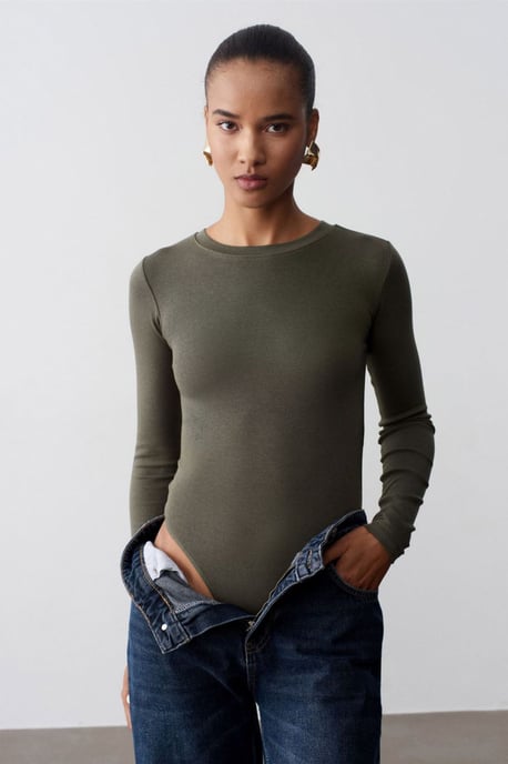 Schmal geschnittener Rundhalsausschnitt Jersey-Body - Image 1