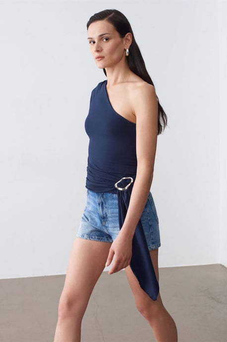 Slim Fit Off-Shoulder-Jerseybluse mit Bindung - Image 3