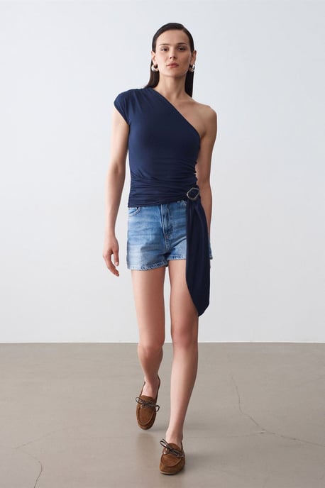 Slim Fit Off-Shoulder-Jerseybluse mit Bindung - Image 4