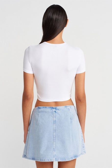 Slim Fit Kurzbluse mit Knöpfen - Image 3