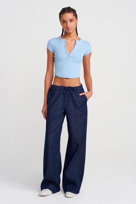 Damen Slim-Fit Rippstrick Cropped Bluse - Image 4