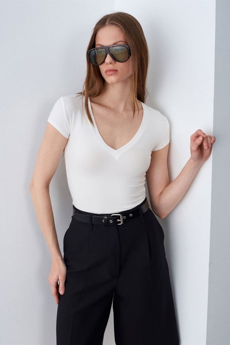 Slim Fit V-Ausschnitt Jerseybluse - Image 3