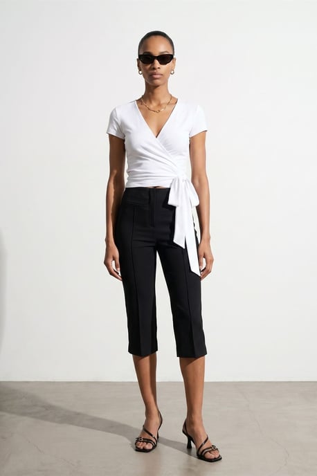 Crop-Wrap-Bluse mit Bindegürtel - Image 4