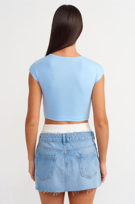 Schmal geschnittene Crop-Jersey-Bluse - Image 2