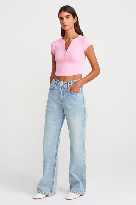 Damen Slim-Fit Rippstrick Crop Bluse - Image 4