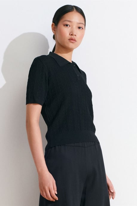Strukturierte Spitzenstrick-Polo-Bluse - Image 1