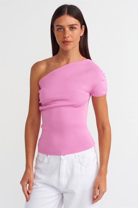 Slim Fit Asymmetrische Strickbluse - Image 1