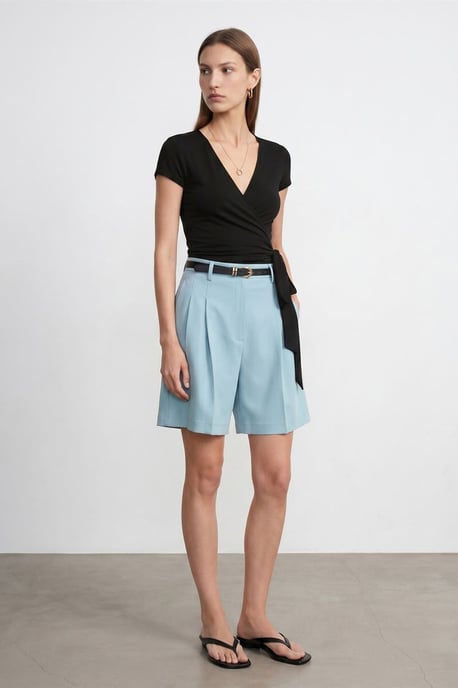 Crop-Wrap-Bluse mit Bindegürtel - Image 4