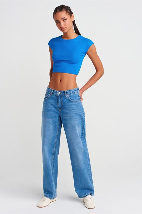 Slim Fit Cropped Jerseytop - Image 4