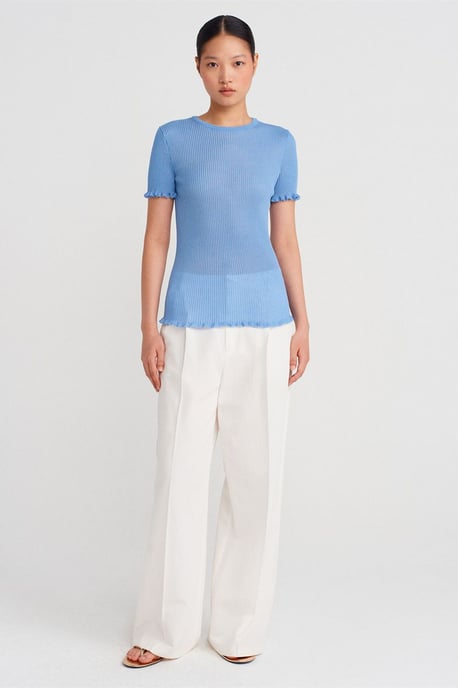 Schlanke Passform Ripp-Volant-Bluse - Image 3