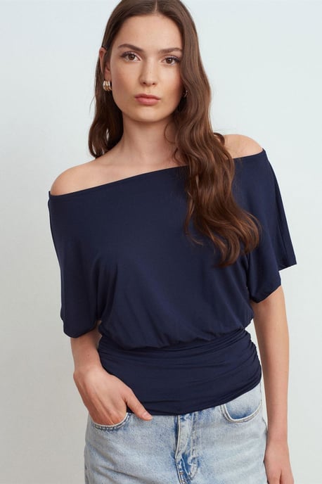 Damen Modal-Mix Cut-out Rundhalsbluse - Image 3