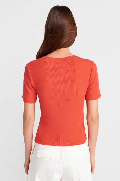 Gerippte Strickbluse mit Knopfdetails - Image 2