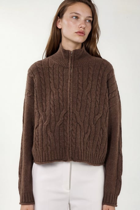 Crop Soft Touch Zip-Up Kabelstrick-Cardigan - Image 6