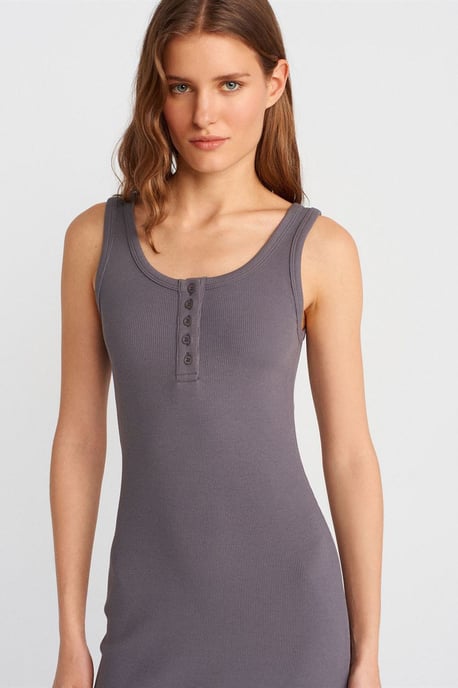 Rippengestricktes Midi Bodycon-Kleid mit Knöpfen - Image 3