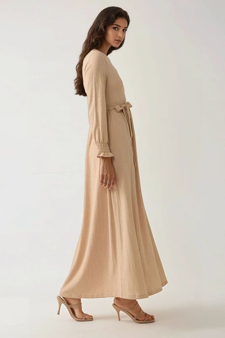 Strukturiertes Maxikleid mit Rundhalsausschnitt - Image 1