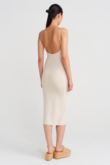 Ärmelloses Bodycon-Midi-Kleid mit Ausschnitt-Detail - Image 2