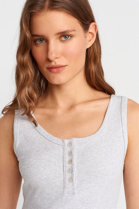 Geripptes Midi Bodycon-Kleid mit Knöpfen - Image 4