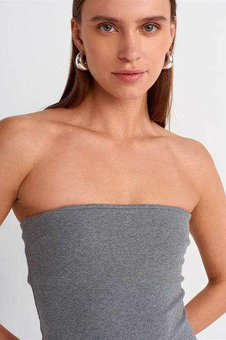 Trägerloses Bodycon-Midikleid - Image 4