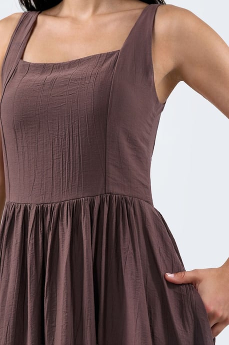 Kombinierbares Midi-Kleid mit quadratischem Kragen - Image 4