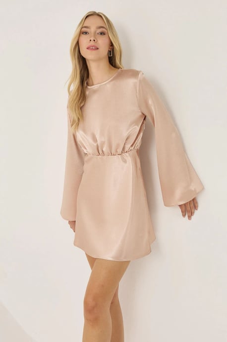 Mini-Satin-Kleid mit Engelärmeln - Image 5