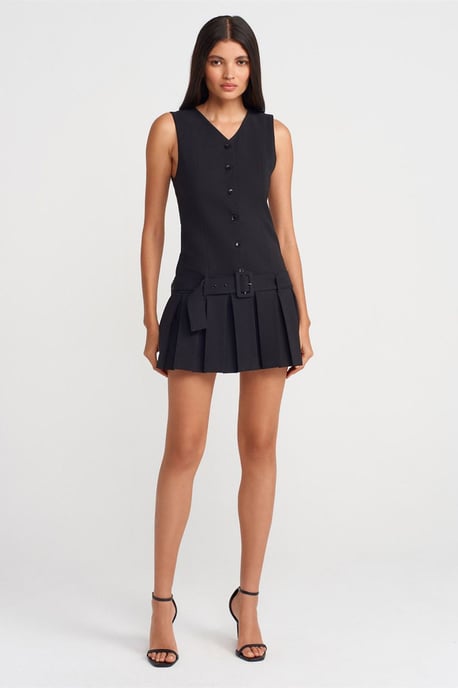Tailliertes Mini-Kleid mit Gürtel - Image 4