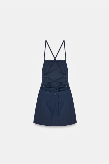 Tailliertes Minikleid mit Quadrat-Ausschnitt und Cut-Out-Details - Image 6