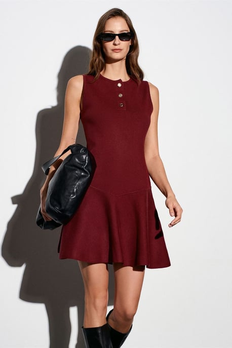 Ärmelloses nahtloses Strick-Skater-Mini-Kleid - Image 2