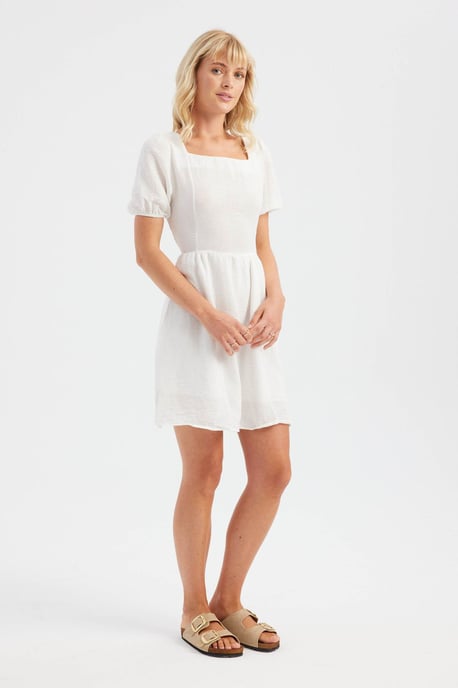 Quadratisch ausgeschnittenes kurzes Ärmel-Minikleid - Image 3